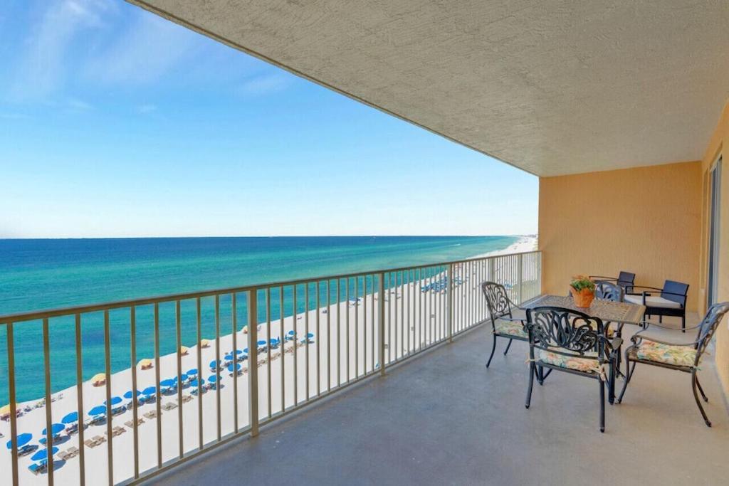Treasure Island 707 - Gulf Front, Sunset Views, Heated Resort Pool & Hot Tub! Panama City Beach Exterior photo